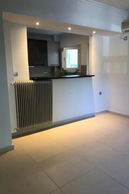 Apartment Sale - Vouliagmeni, Athens - Southern Suburbs