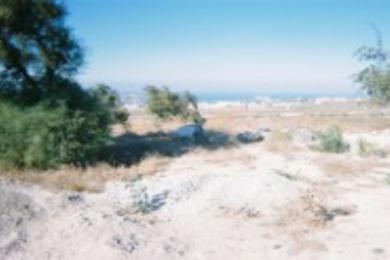 ΟΙΚΟΠΕΔΟ ΣΤΗΝ ΣΑΝΤΟΡΙΝΗ