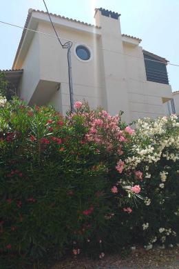 For Sale – Exceptional 310 sq.m. Detached House in Korbi, Vari